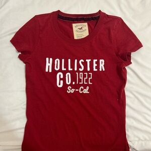 Hollister Maroon Graphic T-Shirt